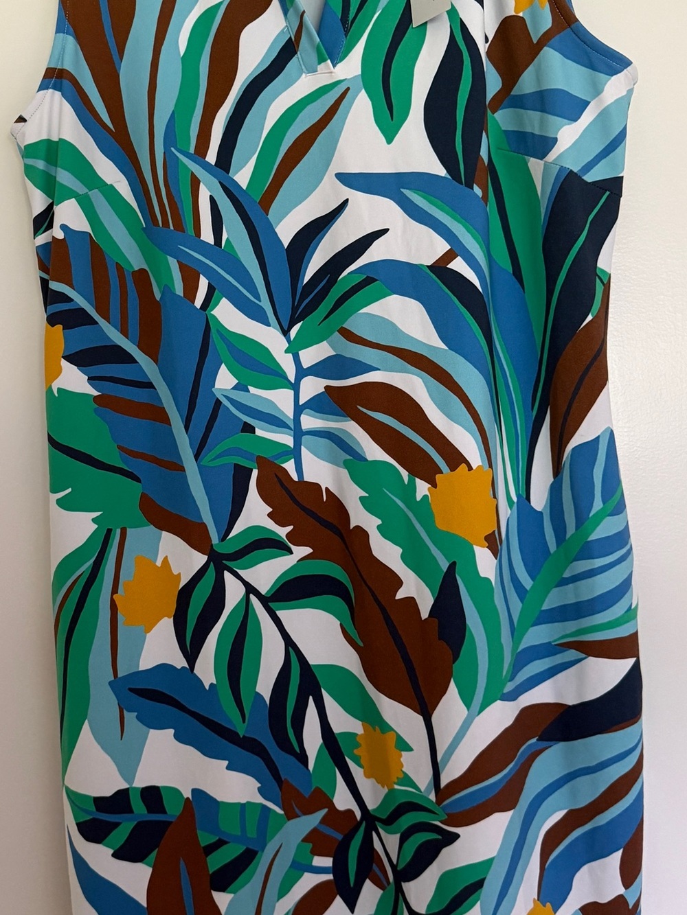 J McLaughlin Ayla Jungle Jewel Leaf Sleeveless Dress in Blue, Green & Brown